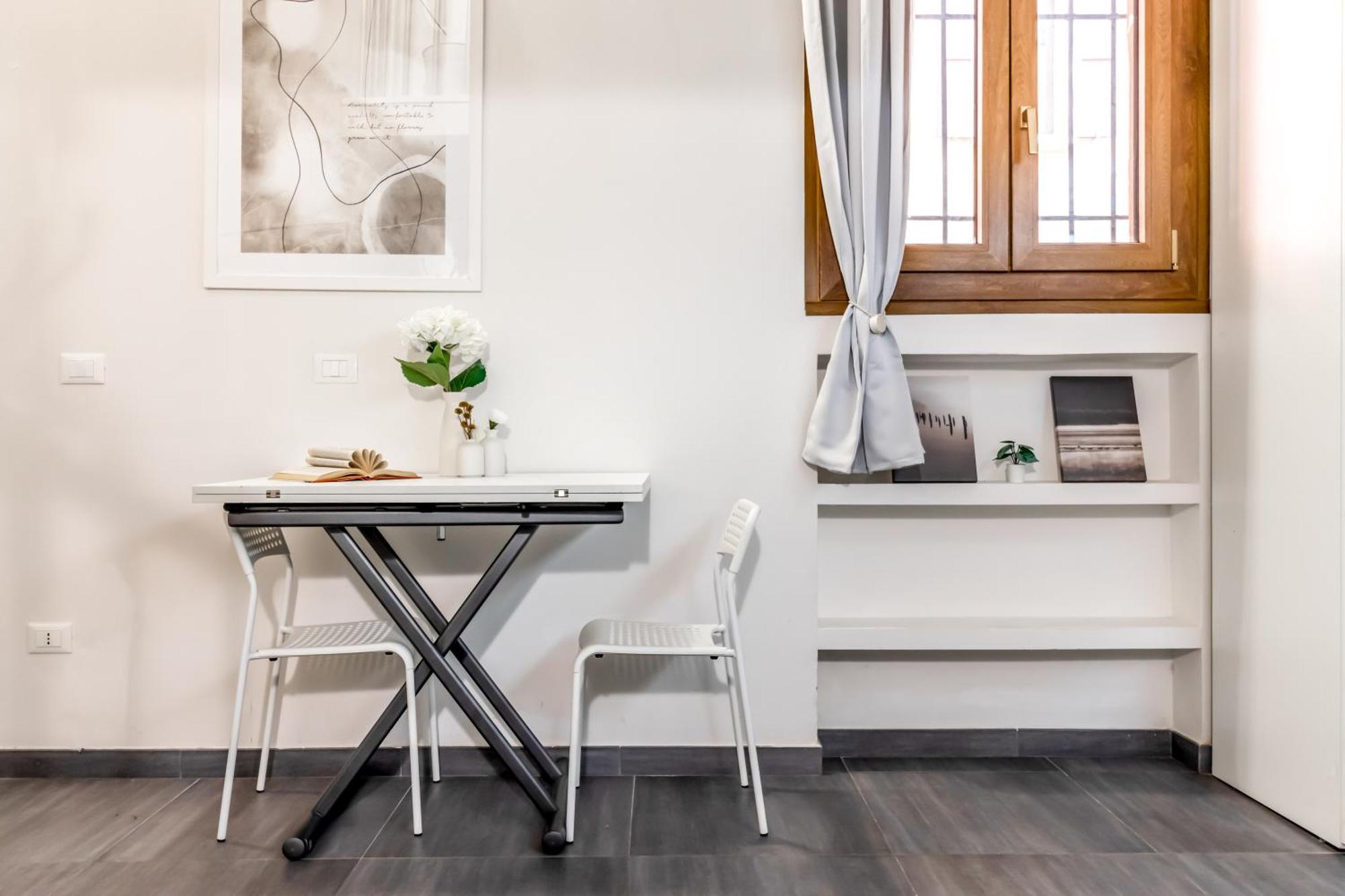 شقة Charming Frescoed Loft بولونيا المظهر الخارجي الصورة